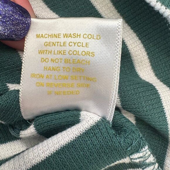 Womans Juniors Green & White Striped Fitted Short Sleeve Ribbed Tee Size Medium - Picture 7 of 10